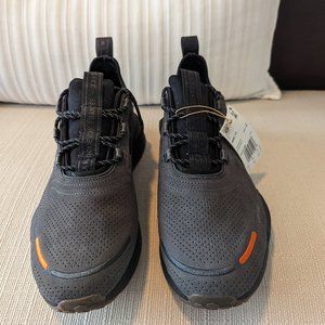 Adidas NMD_R1 V3 SHOES Grey Six / Core Black / Gum Size: 10 Men's Brand new